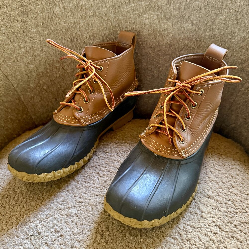 L.L. Bean Women's Bean Boots, 6"- size 10